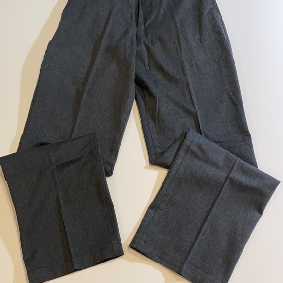 Dockers SZ 38 x 29 Charcoal Signature Khaki Classic Fit Flat Front Pant D11 - Picture 9 of 13